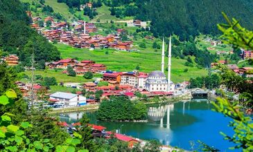 İstanbul Çıkışlı Karadeniz Yaylalar ve Batum Turu (4 Gece Konaklama)